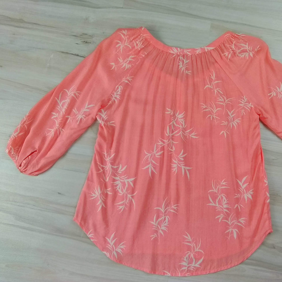 Blouse - Picture 2 of 7